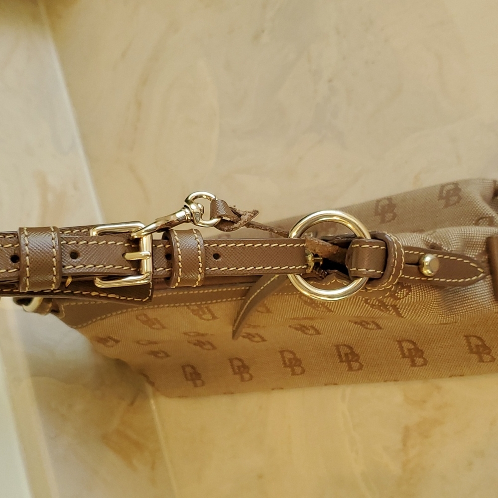 Dooney & Bourke Purse & Wristlet Combo - Picture 8 of 17